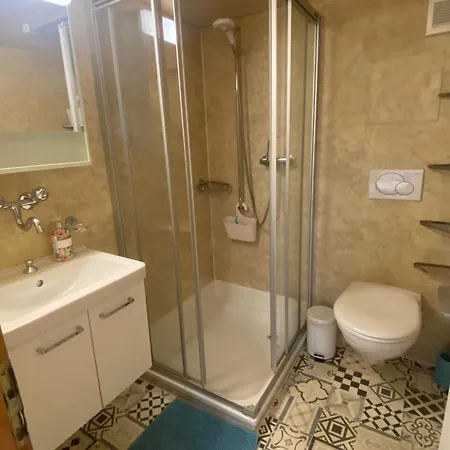 Cosy In Heritage Protected Swiss Apartamento Interlaken